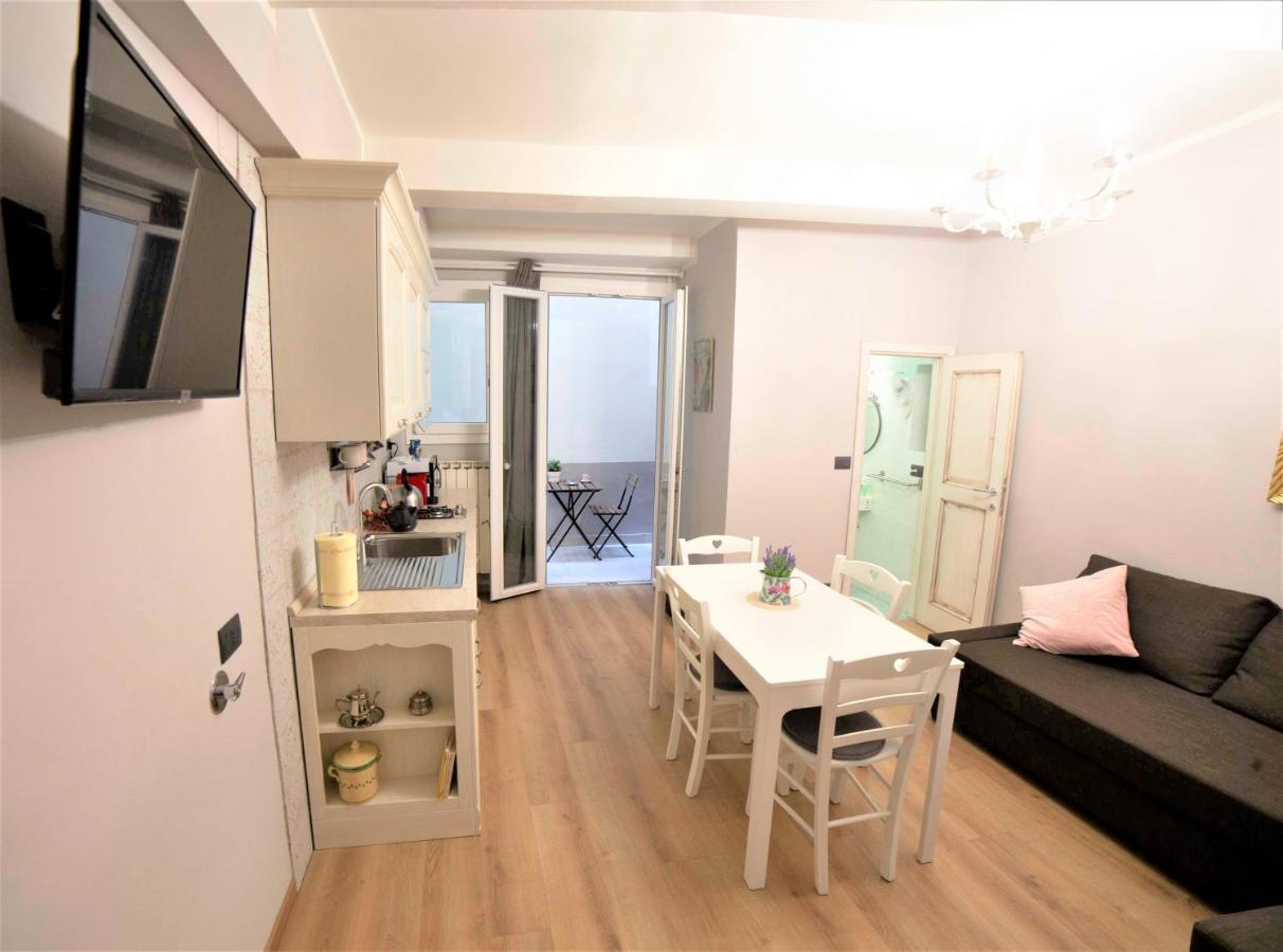 Valia Pitti 1 Florenz
